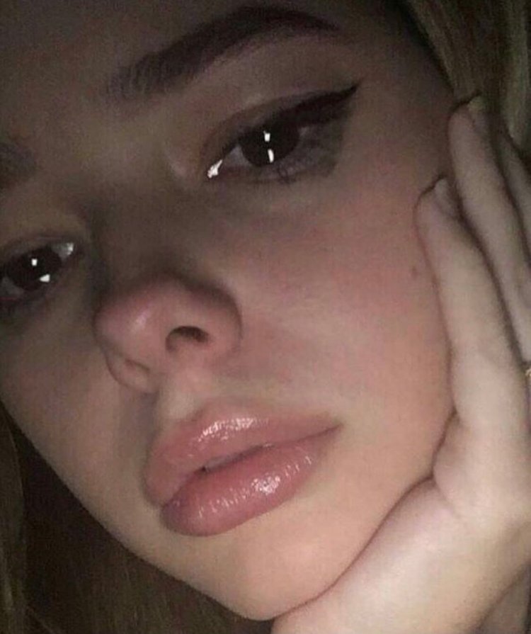 Красивые девушки с пирсингом в носу