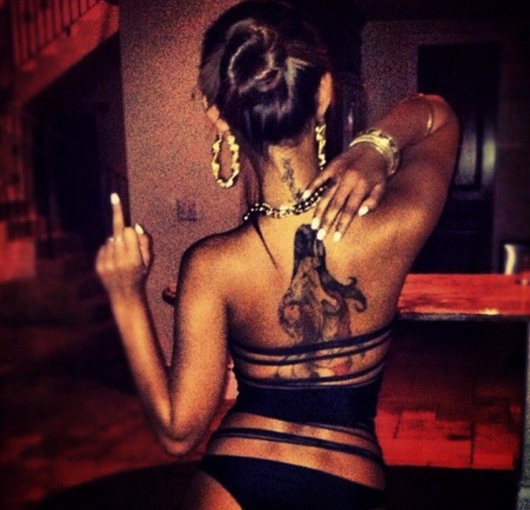 Блондинка без лица