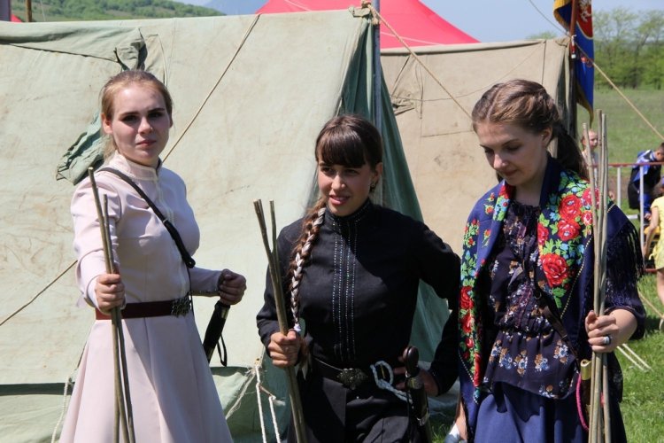 Казачки девушки