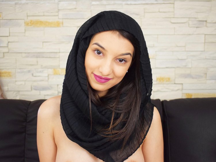 Попки арабских девушек