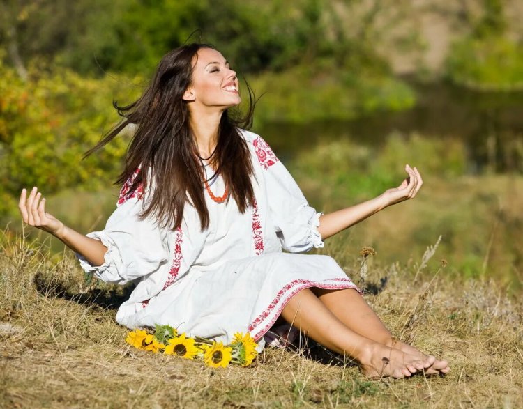 Босые девушки