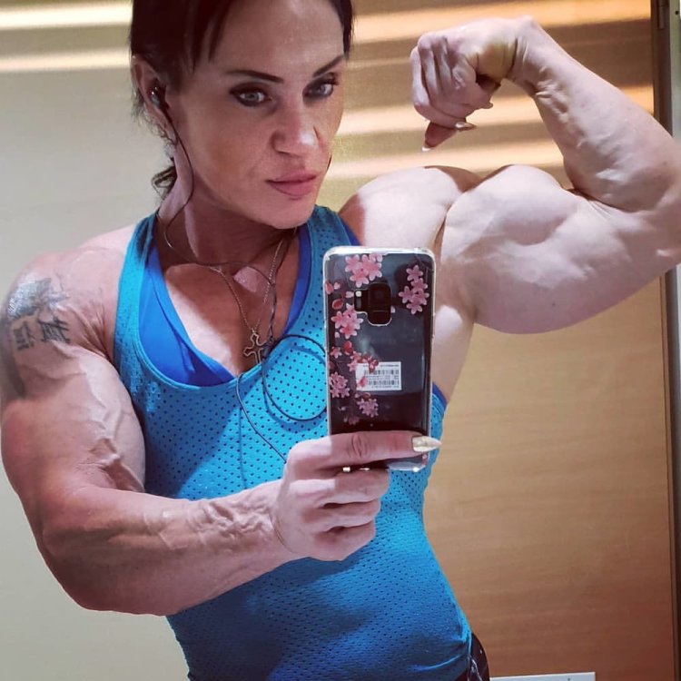 Yvonne Vasquez huge biceps