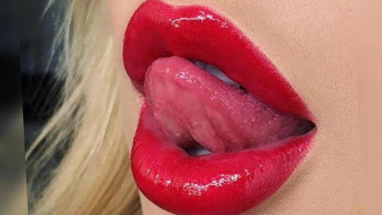 Красивые губы открытые