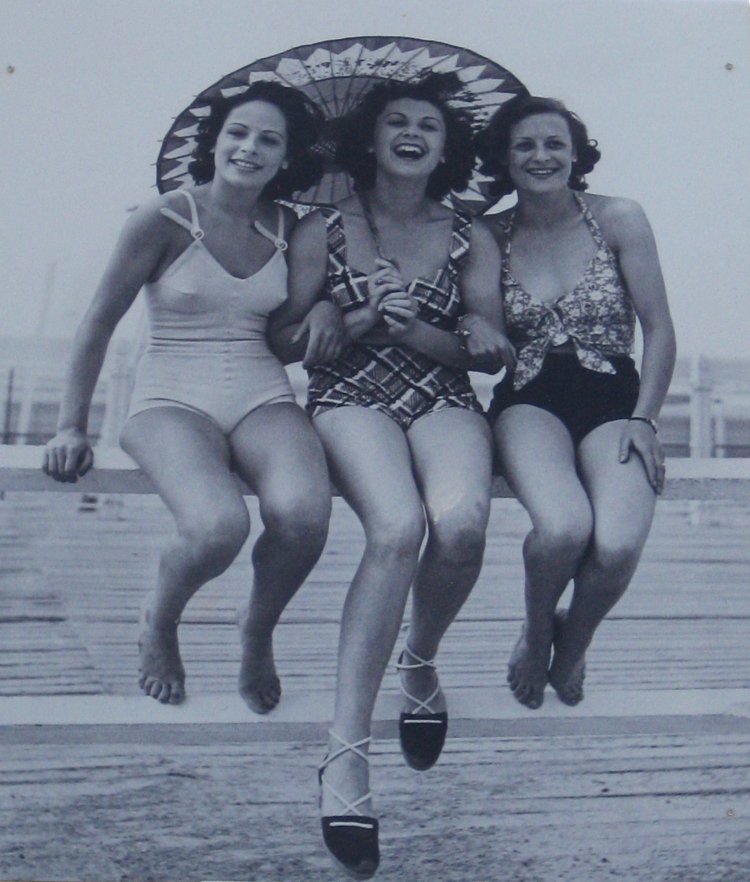 Мода 30х купальники