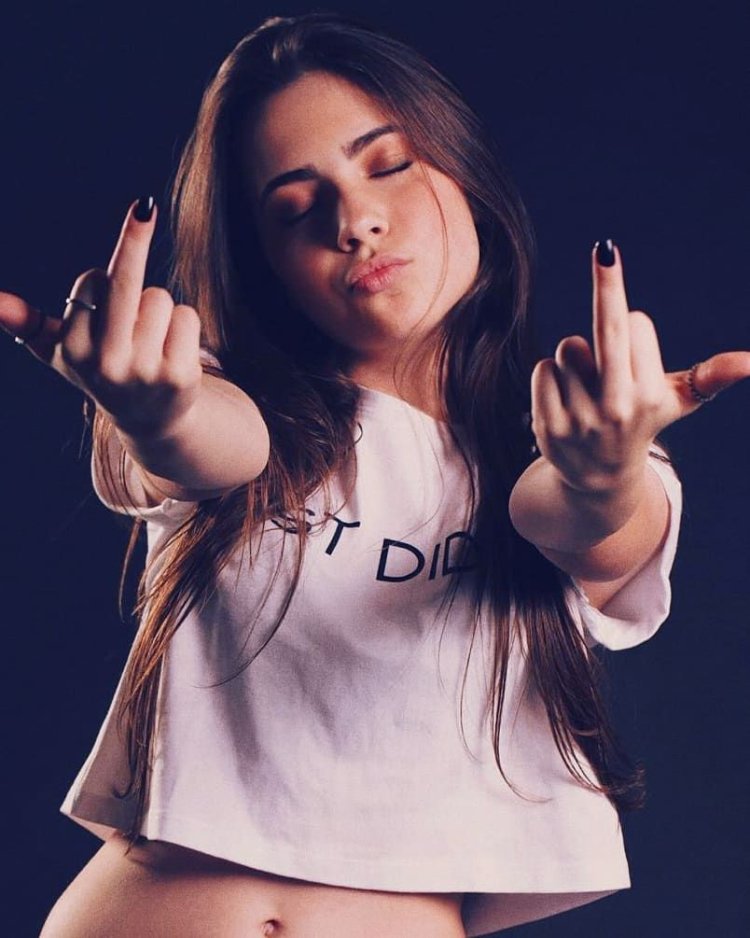 Красивую чтобы девушке послать