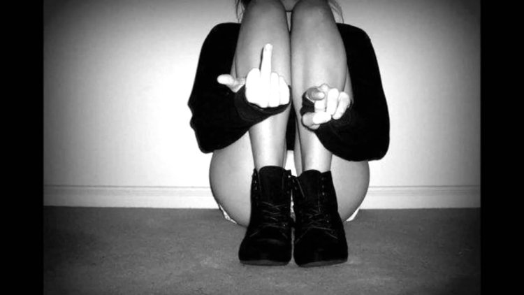 Скарлетт Йоханссон воздушный поцелуй