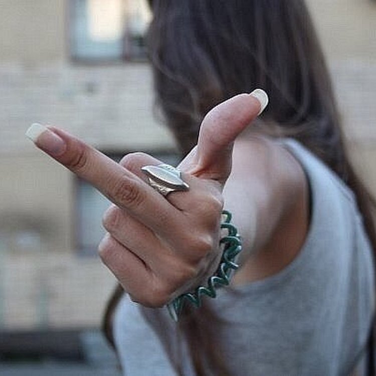 Блондинка со спины