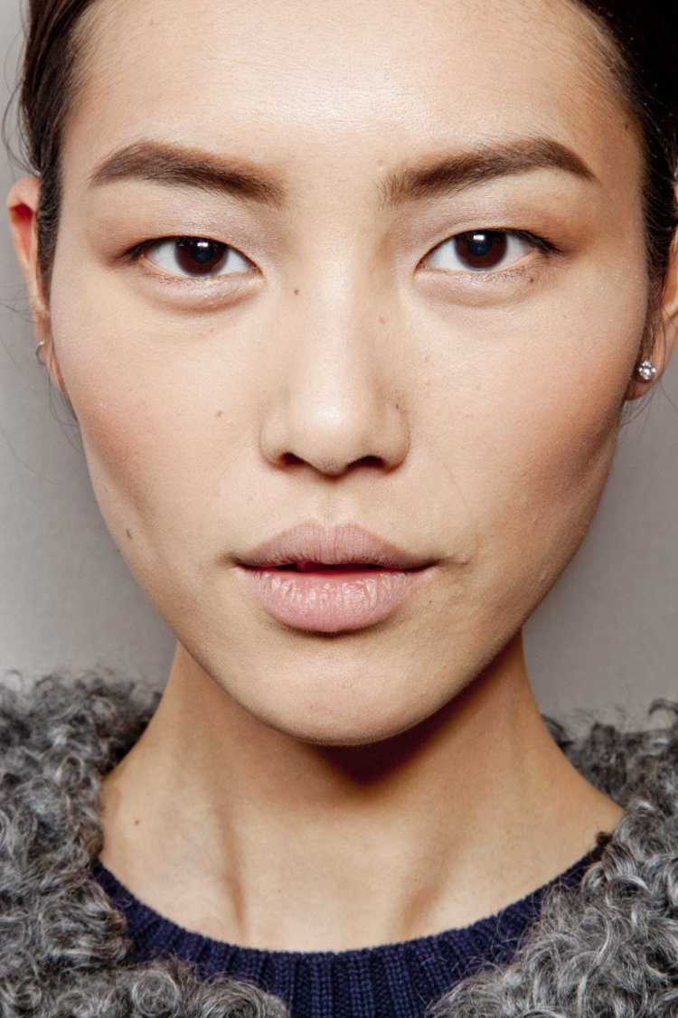 Азиатские скулы