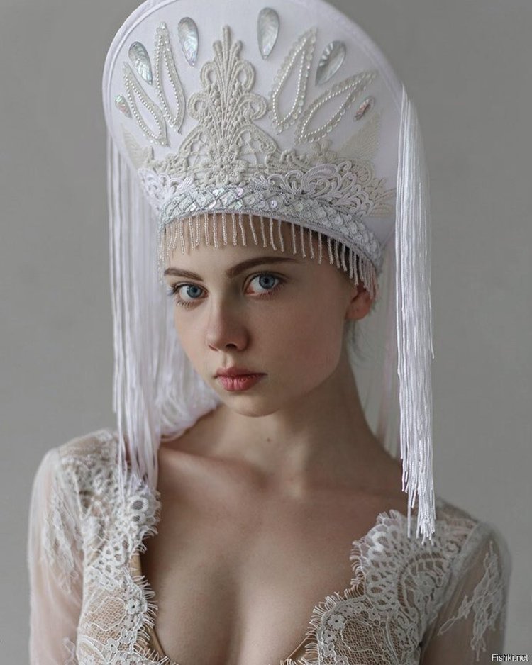 Красивый кокошник