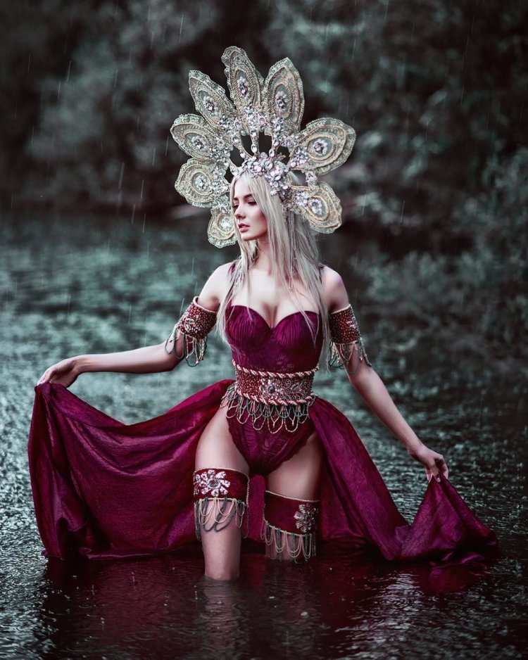 Маргарита Карева кокошник