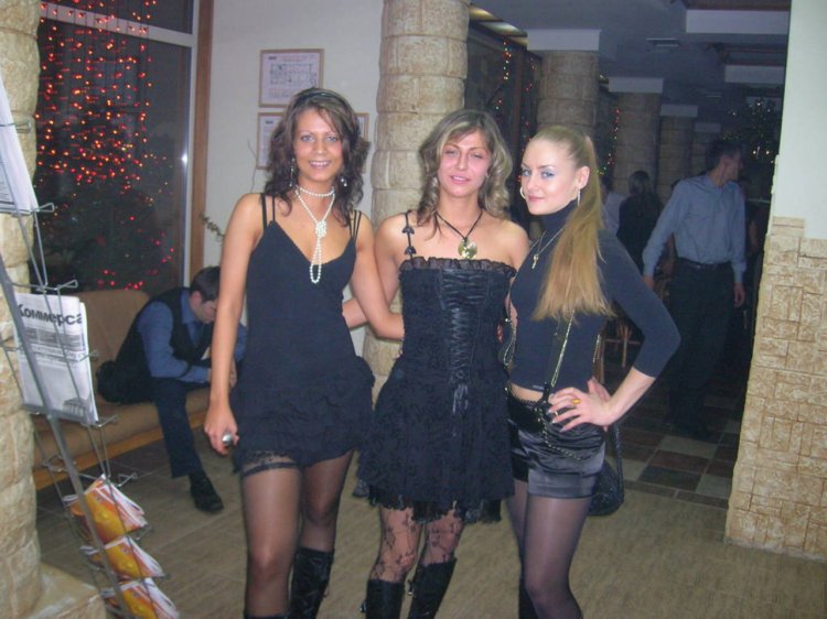 Девушки на корпоративе частное