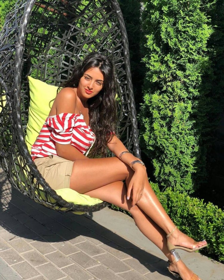 Горячая армянка