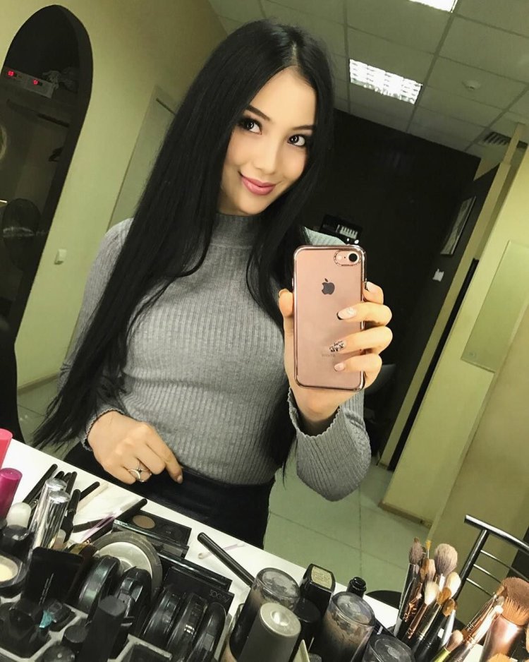 Якуточка АЙТОЛЫНА