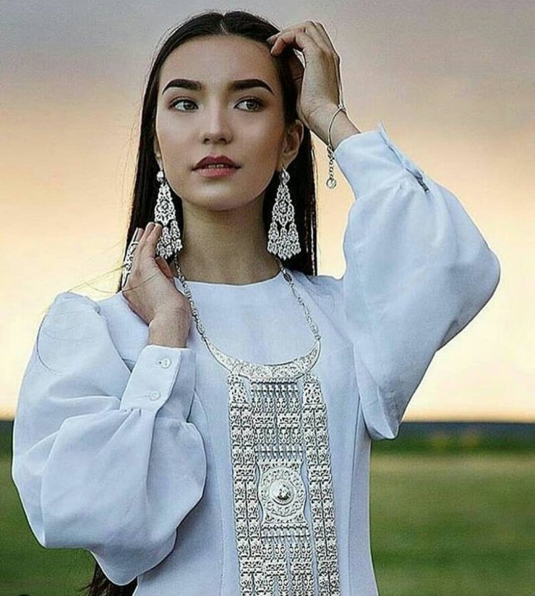 Гуля Аверинская