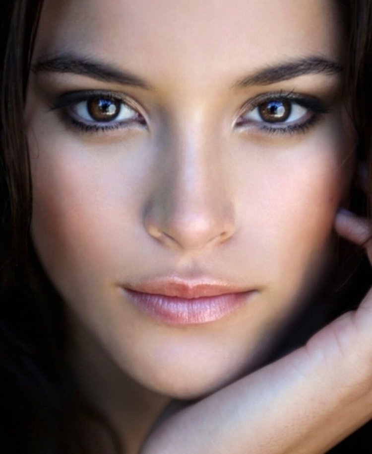 Кэндис Свейнпол глаза