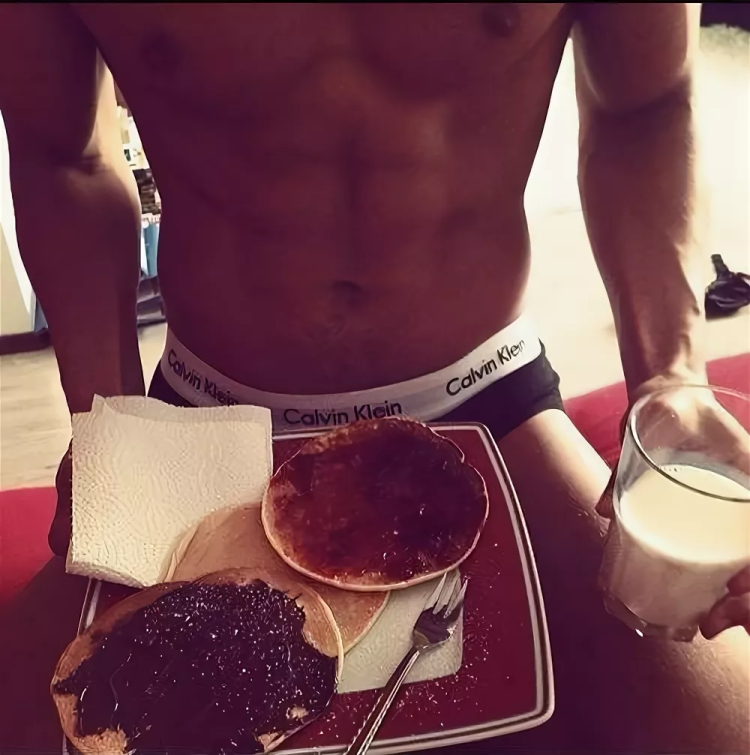 Завтрак для парня