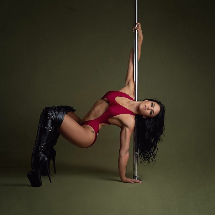 Анастасия Соколова Pole Dance