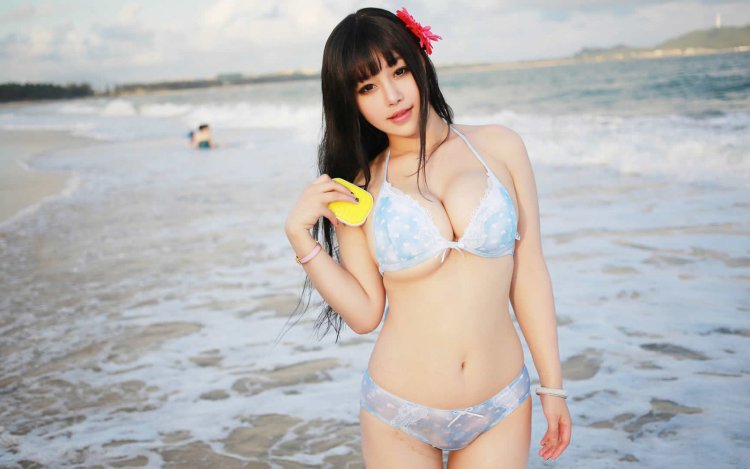 Японская модель XIUREN