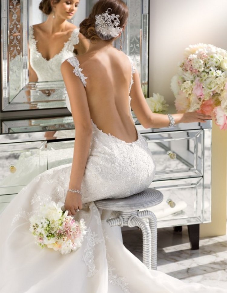 Эротическое свадебное платье