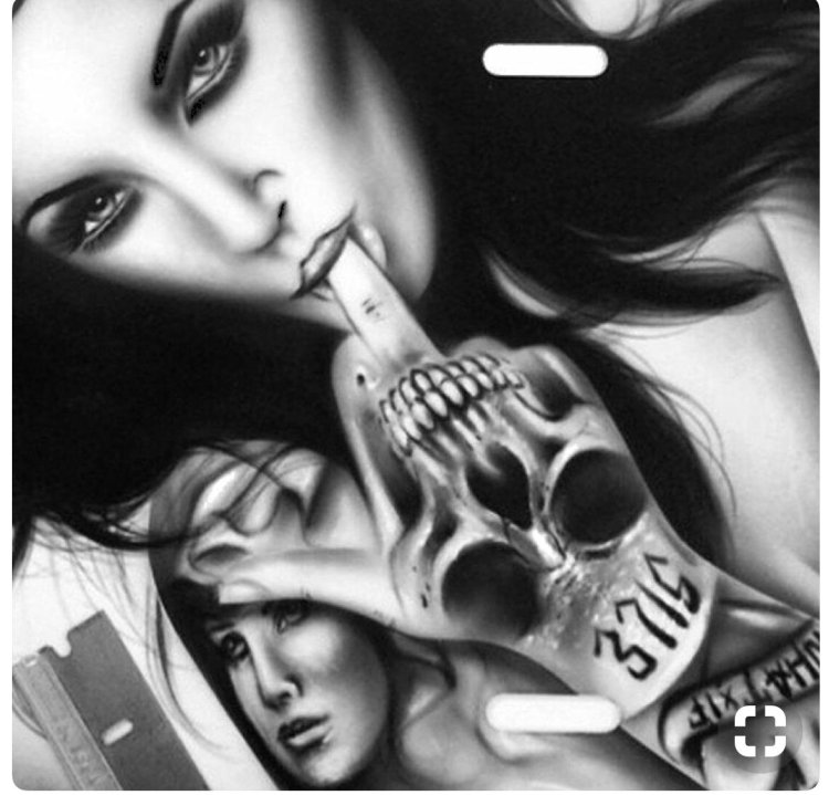 Татуировки машина и девушка