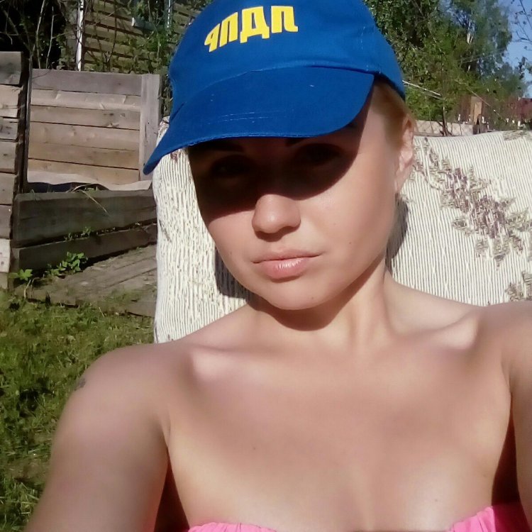 Одинокие женщины в Архангельске