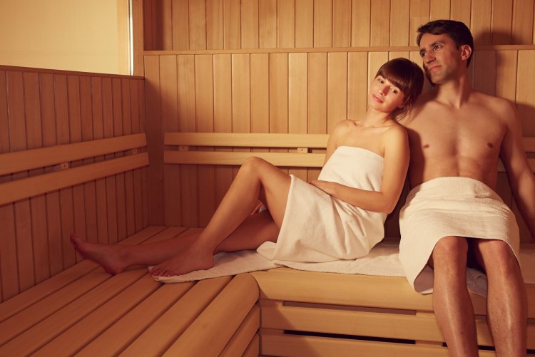 Совместная баня для мужчин и женщин