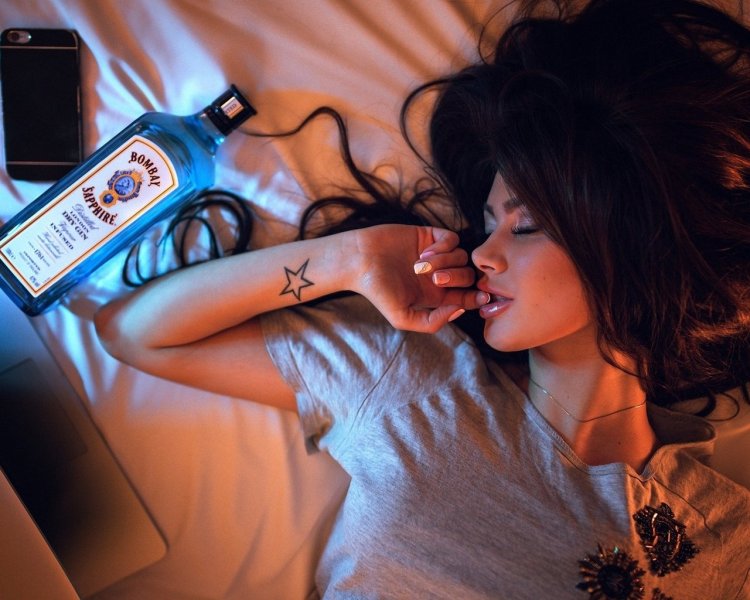 Кайфовая девочка