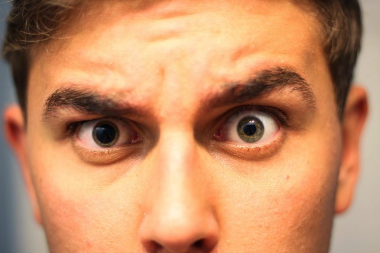 Широко открытые глаза