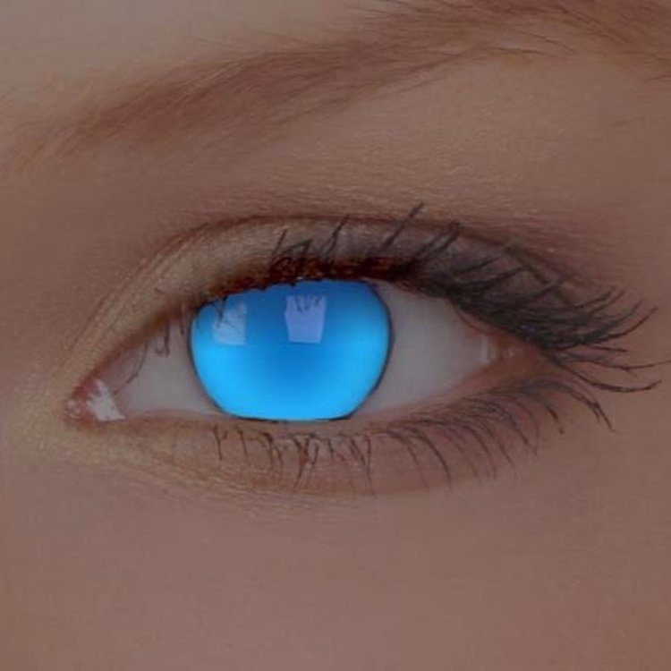 Голубые линзы