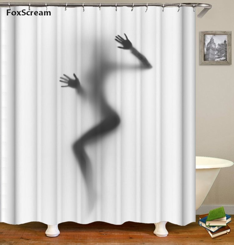 Женский силуэт за стеклом