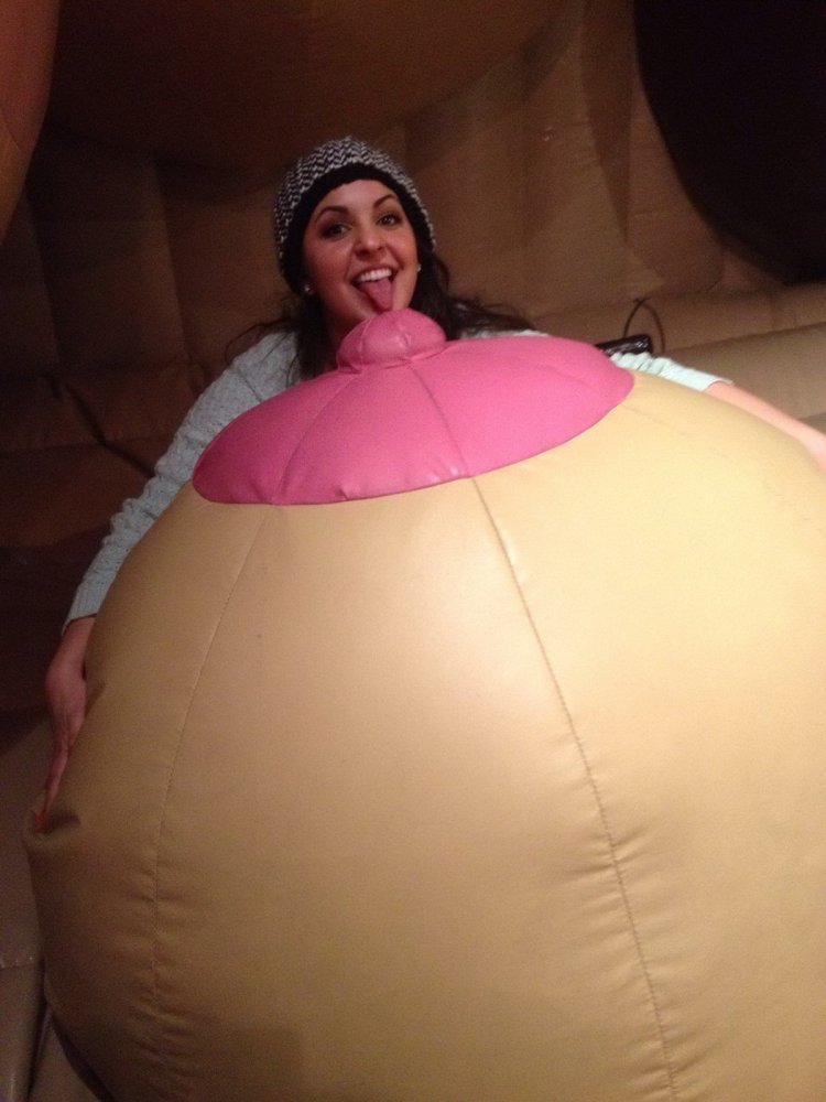 Надувная грудь