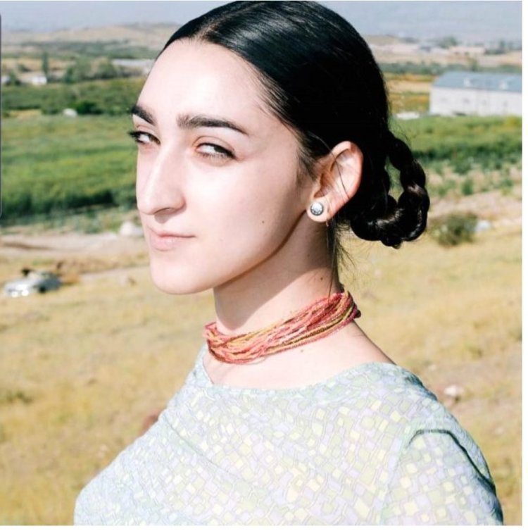 Модель Gucci Армине Арутюнян