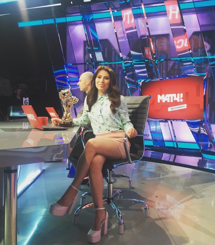 Лена Горностаева