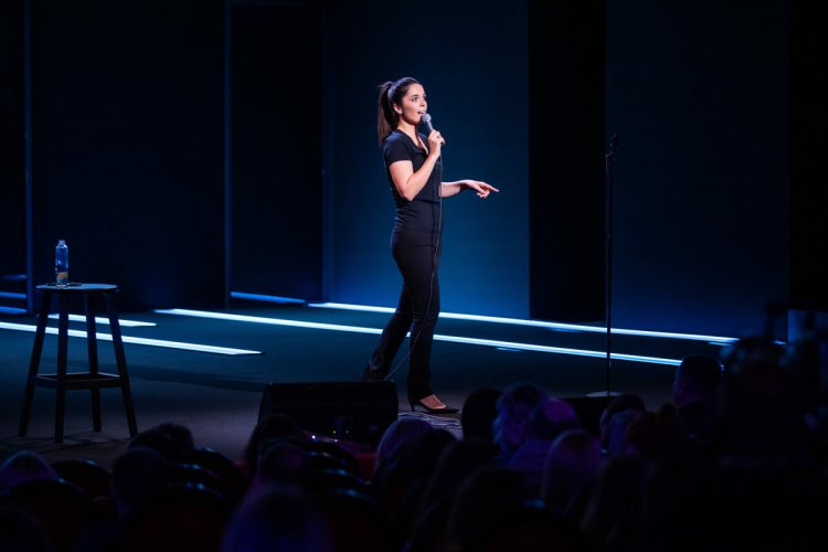 Ахметова Юлия стендап