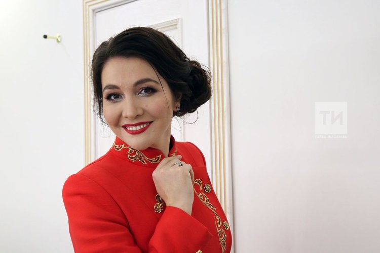 Певица Айгуль Ашилбаева