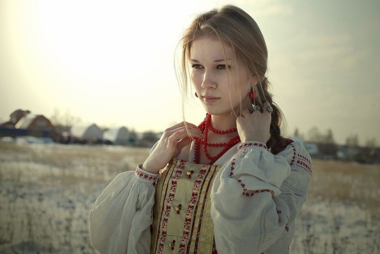 Славянская внешность