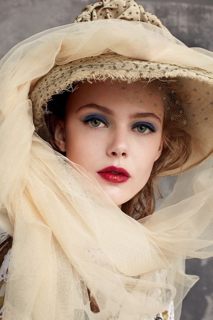 Алиса Петрова