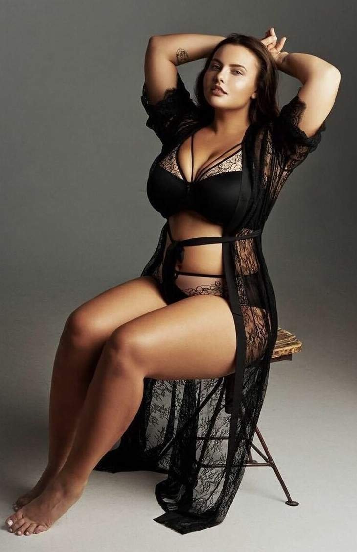 Джоди Гассон ножки