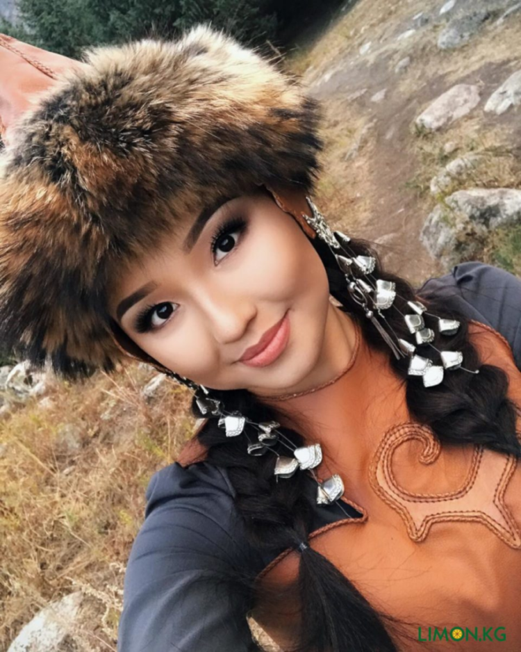 Даниела Кудырбаева казашка