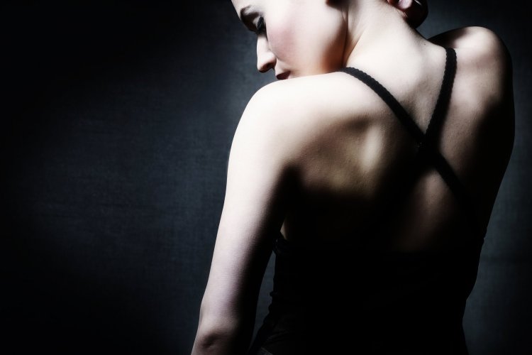 Девушка со спины