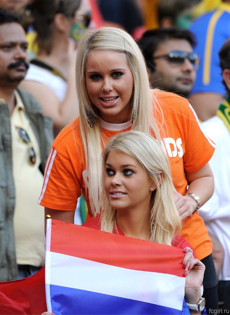 Голландка девушка