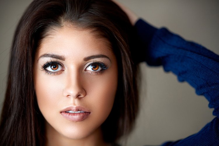 Голубоглазые девушки