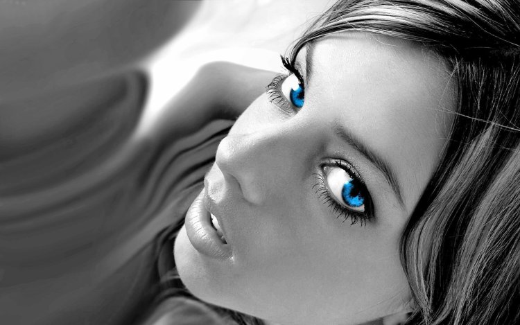 Красивые лица женщин