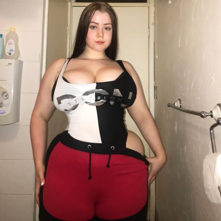 Женщины с большой талией