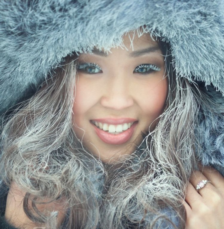 Чукотские девушки в купальнике