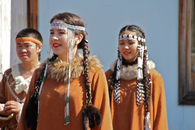 Коряки Ительмены Эскимосы