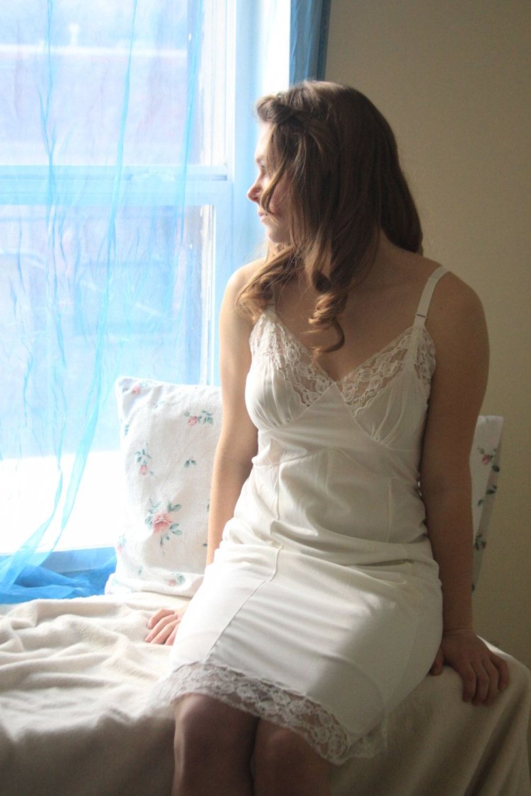 Девушки в ночнушках домашнее