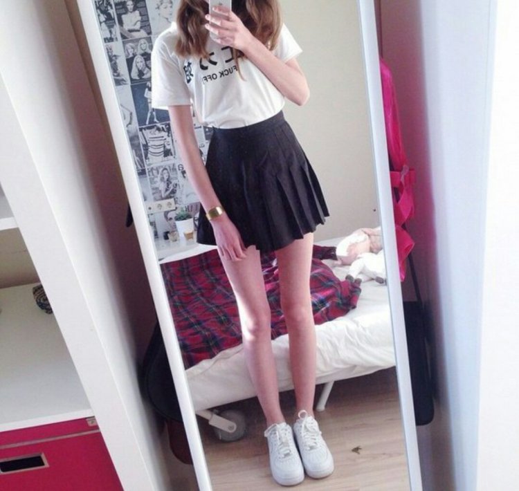 Худые ноги тумблер