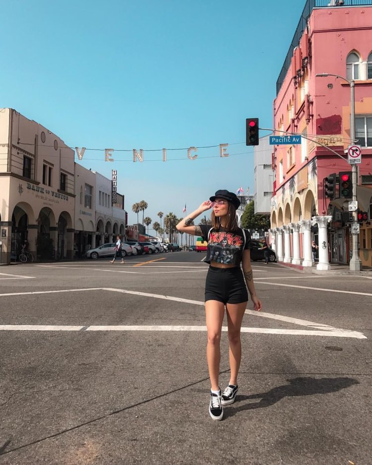 Лос Анджелес девочка