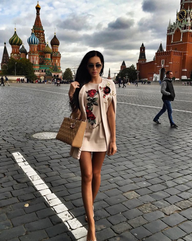 Вика Одинцова селфи